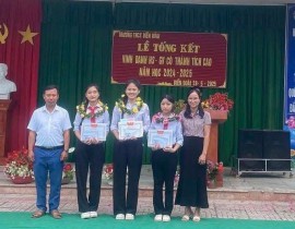 mục 3: Lễ tuyên dương khen thưởng gv- hs có thành tích xuất sắc trong năm hoc